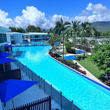 Pool Resort Port Douglas Exterior photo